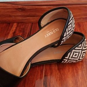 OLD NAVY STYLISH FLATS